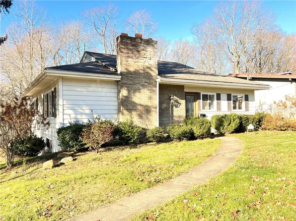 524 Gilmore St, Meadville, PA 16335