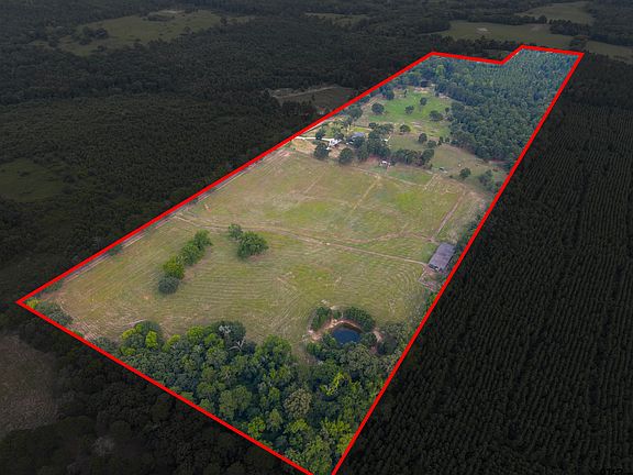 5th image of 2892 N Live Oak Rd