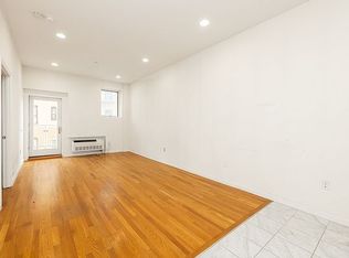 37-34 29th St #3F, Long Island City, NY 11101