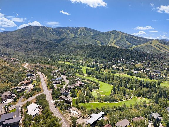 2nd image of 569 Steamboat Boulevard
