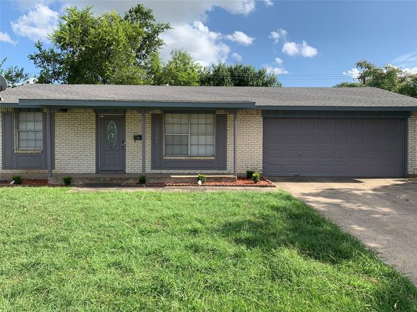 2704 14th St, Plano, TX 75074
