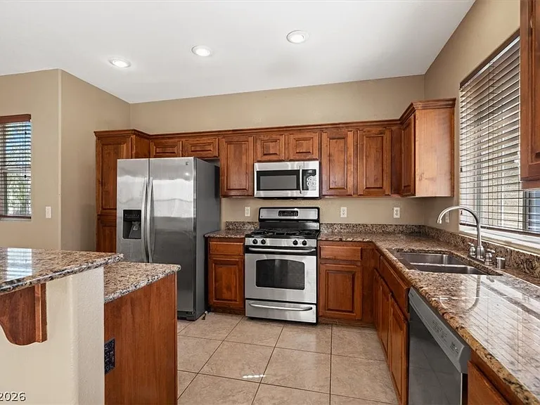 9520 Color Rock Ct — Photo 9