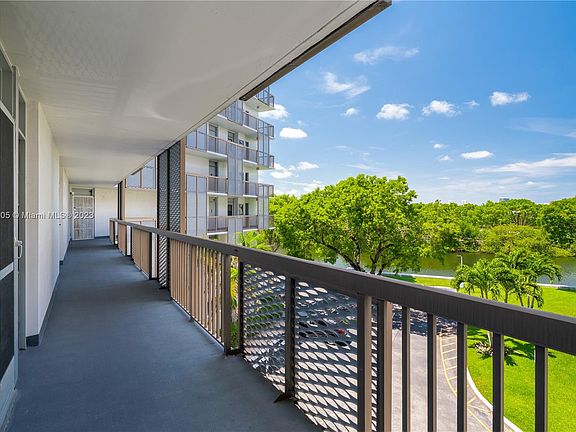 5th image of 3401 N Country Club Dr APT 409