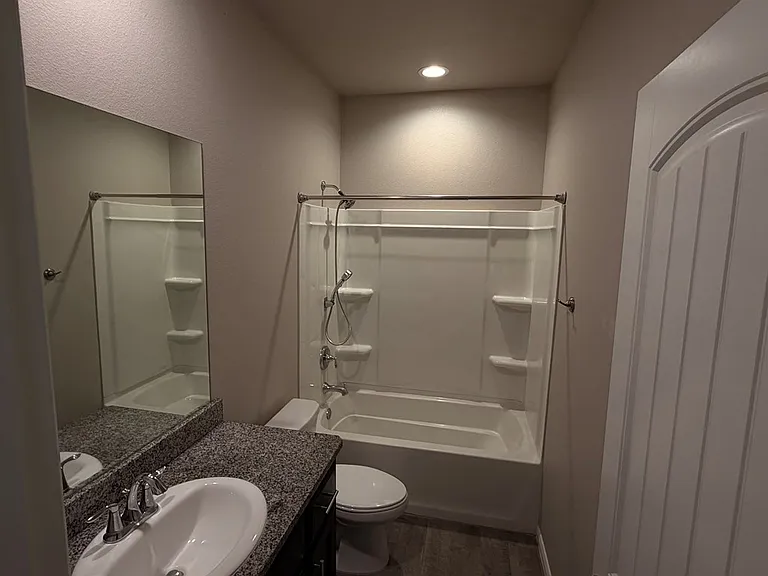 7526 Horton Ranch Rd — Photo 5