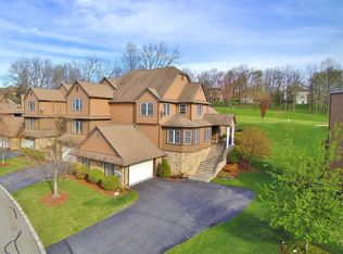 2 Havenhill Rd, Hamburg, NJ 07419