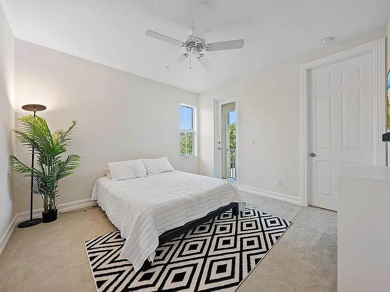 1843 Juno Landing Ln — Photo 21
