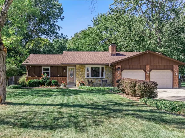 827 Blackfoot Trl, Jamestown, OH 45335