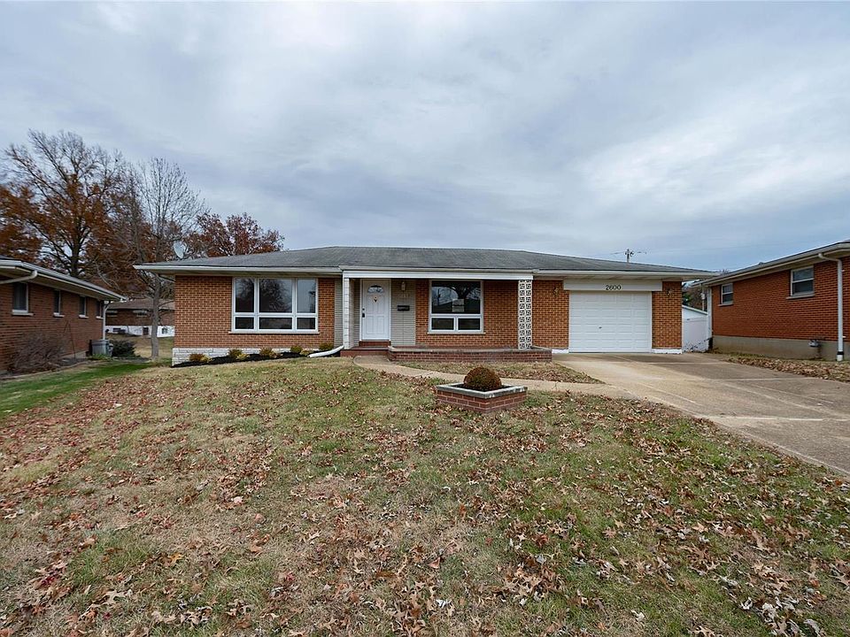 1st image of 2600 Waltham Dr