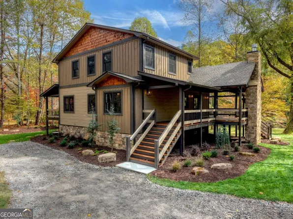 577 Blackberry Dr, Mineral Bluff, GA 30559