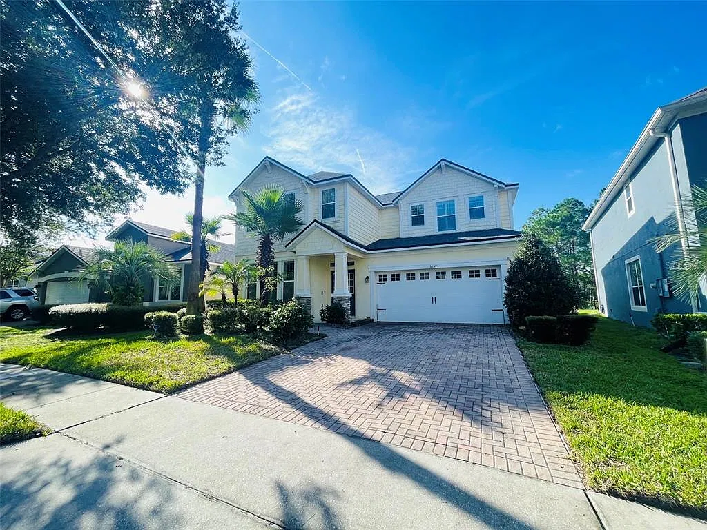 4 bed, 3.5 bath, 3053 sqft, $3,550 — Photo 2