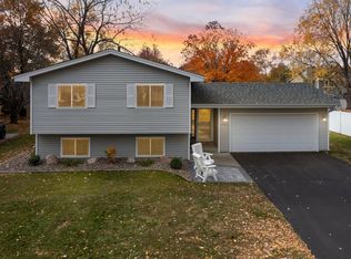 9851 Ives Ln N, Maple Grove, MN 55369