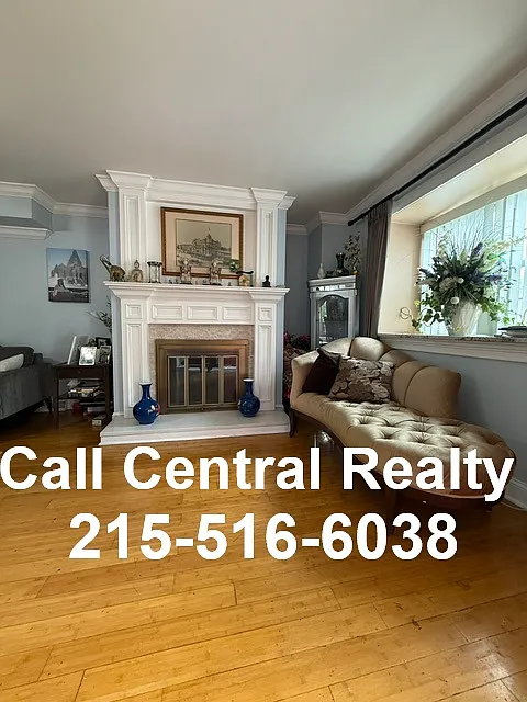 3 bed, 2.5 bath, $2,900 — Photo 2