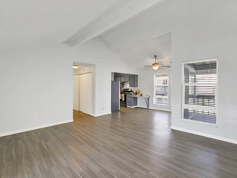 Arden Park Apartments — Photo 19