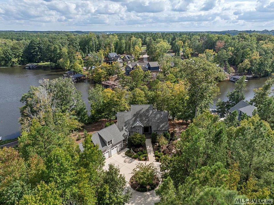 1st image of 86 Waterlyn Dr