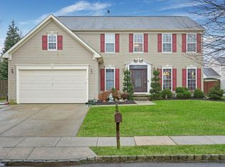 27 Tupelo Rd, Bayville, NJ 08721