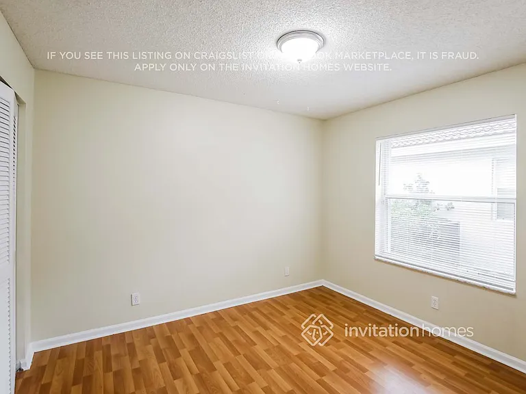 4912 SW 32nd Way — Photo 11