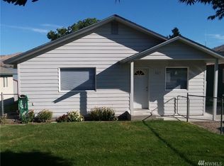 321 E Nebraska St, Chelan, WA 98816