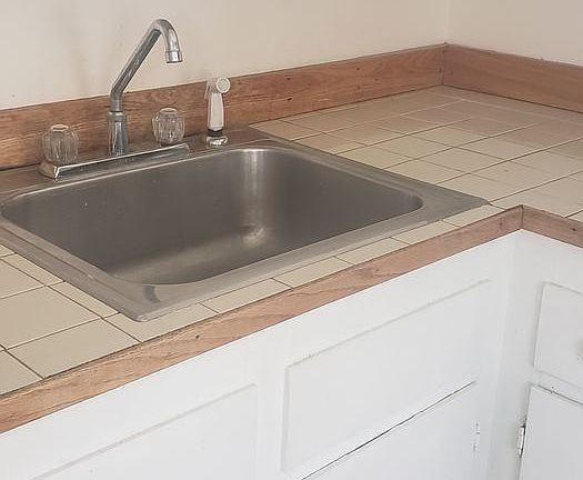3rd image of 531-535 Cumberland Ave #2-531