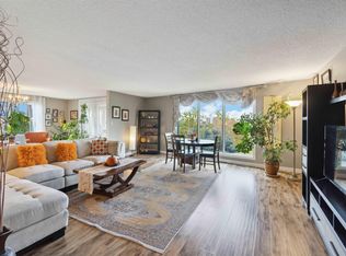 8707 107th St NW #305, Edmonton, AB T6E5J5