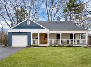 230 W Center Ave, Lake Bluff, IL