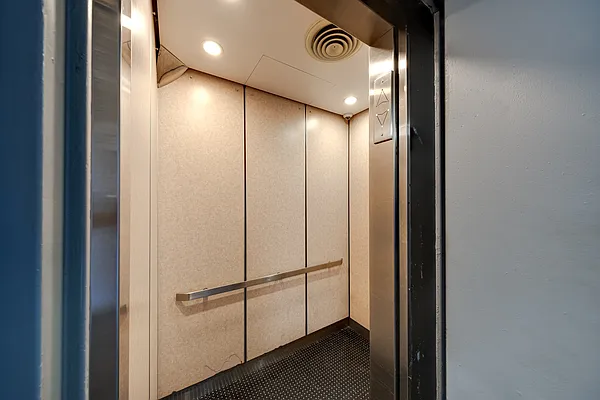 Sold by Compass | media 10