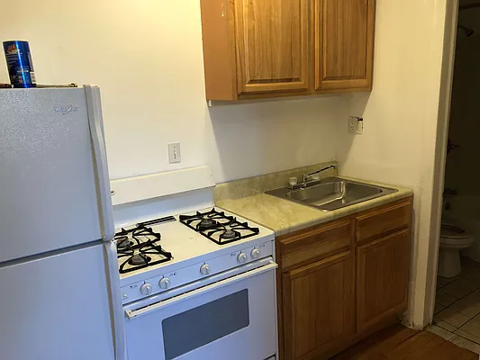 Rented by Kirrane William | media 31