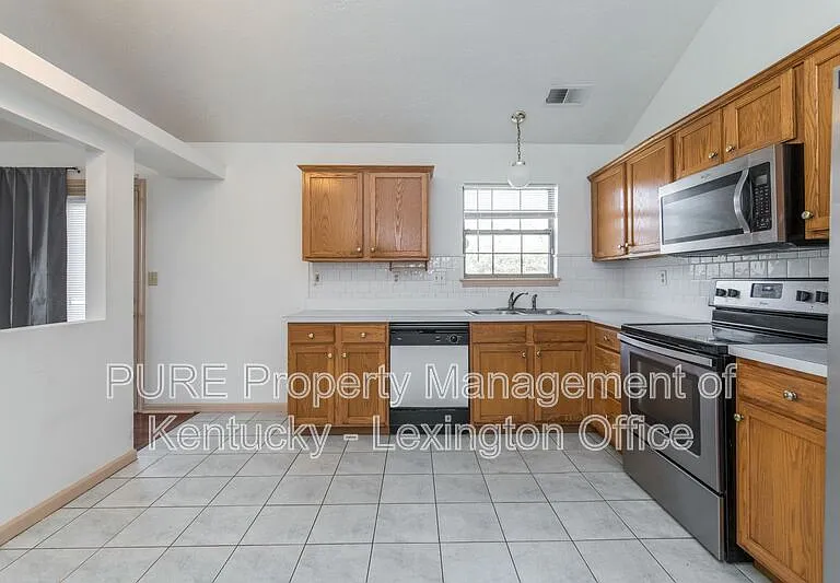 3505 Ellemoor Ct — Photo 10