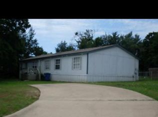 1202 Big Cedar Ln, Denison, TX 75020