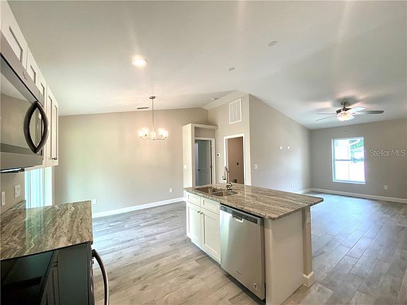 5th image of 6295 Lenape Ln