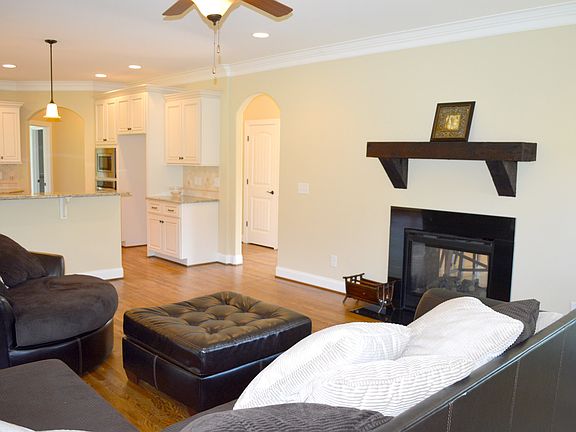 2nd image of 7312 Henson Forest Dr