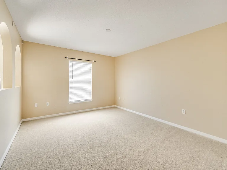 2081 Brookshire Cir — Photo 22