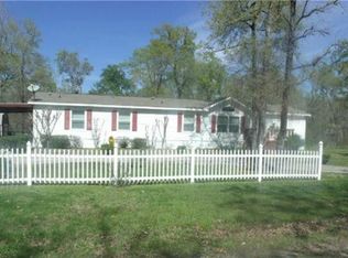 149 9th St, Onalaska, TX 77360