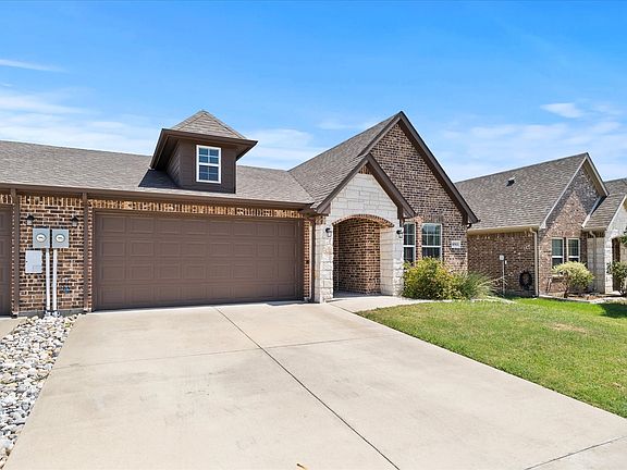 4th image of 8503 Christie Ln