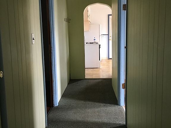 Hallway upstairs apartment