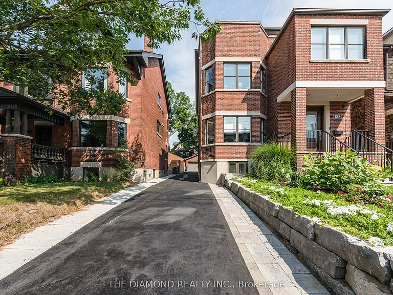 188 Westminster Ave — Photo 22