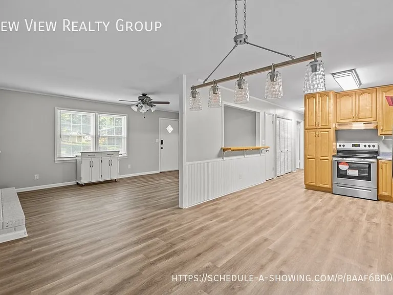 4800 Maplecrest Dr — Photo 7