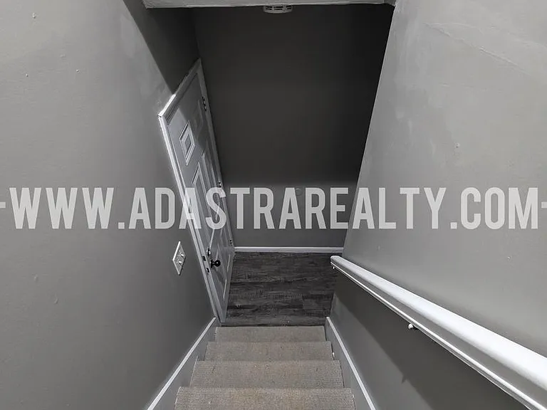 208 Brookside Dr — Photo 16