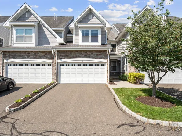 12 Sampson Terrace #12, Danbury, CT 06810