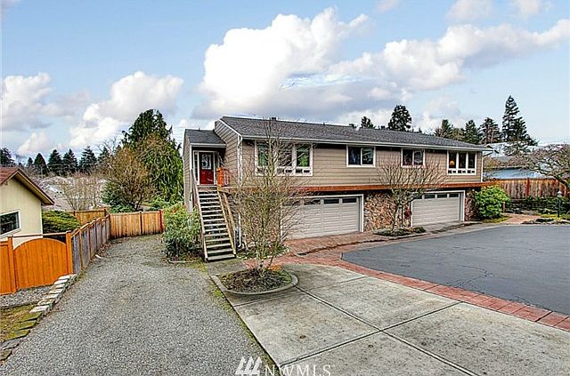1st image of 3917 70th Avenue Ct W #A