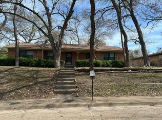 2002 Greenbriar Ln, Plano, TX 75074