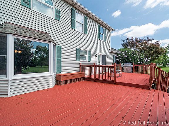 3rd image of 6424 Easton St