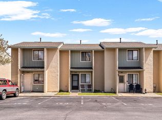 120 Bonnie Ln, Panama City Beach, FL 32407