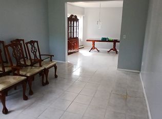 284 4th St FLOOR 3, Newark, NJ 07107