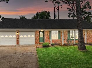 10014 Sweet Gum Ln, Baytown, TX 77521