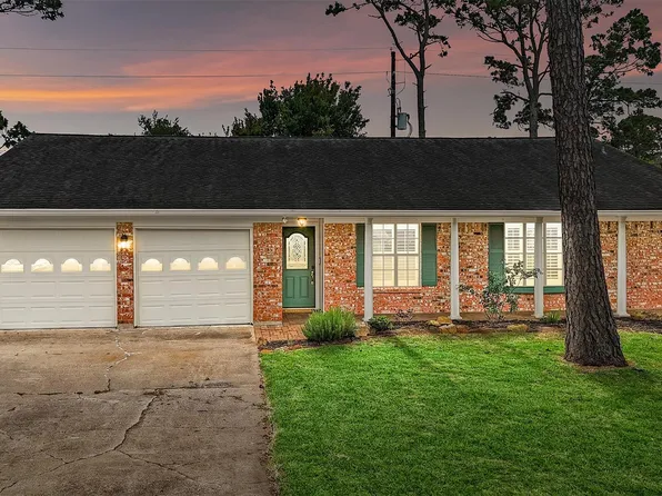 10014 Sweet Gum Ln, Baytown, TX 77521