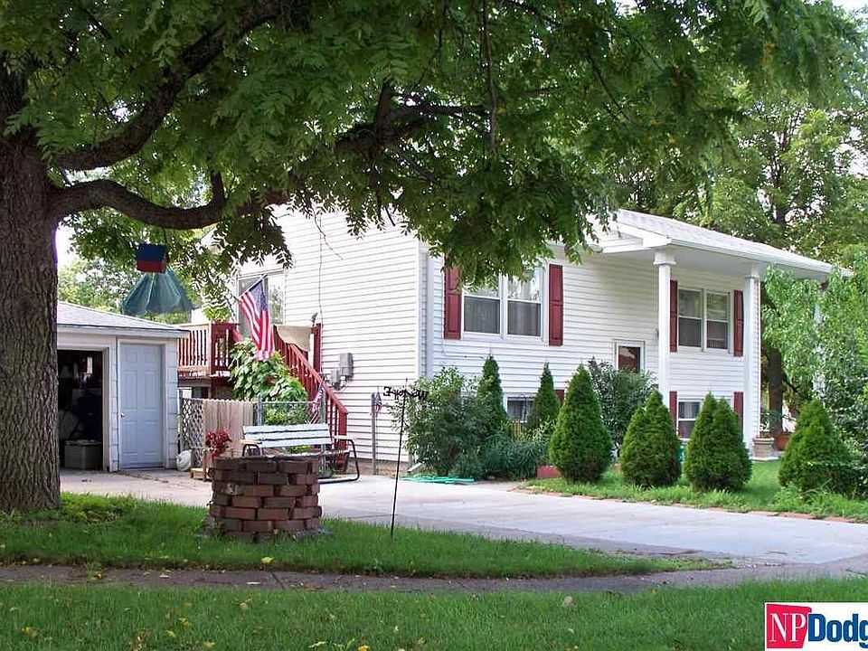1st image of 7401 Ava Ct