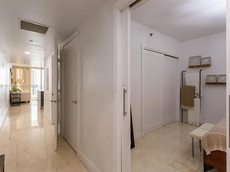 1830 S Ocean Dr #1712 — Photo 30
