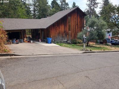 766 Tanglewood St, Sutherlin, OR, 97479