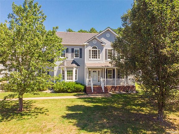 2nd image of 10513 Farm Meadow Dr