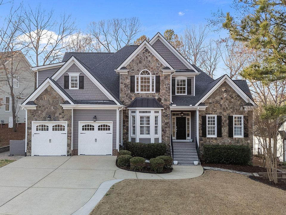 1st image of 217 Hein Dr